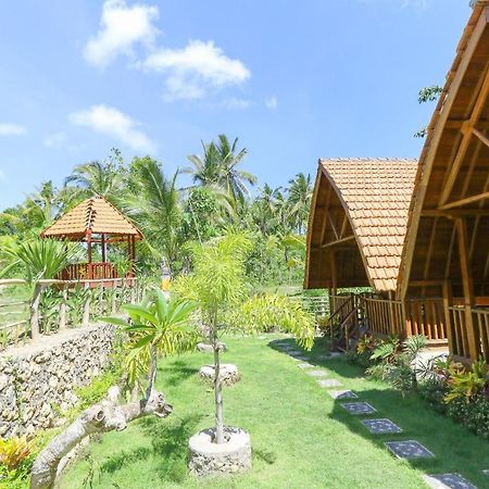 Halonusa Garden Sakti Exterior foto