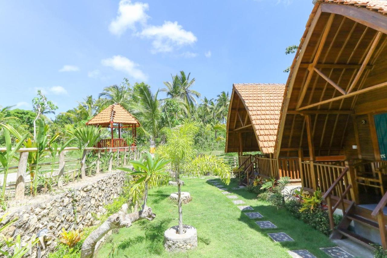 Halonusa Garden Sakti Exterior foto